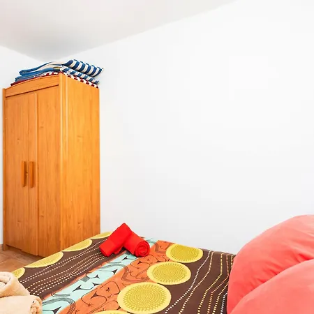 Carolina Villa *
